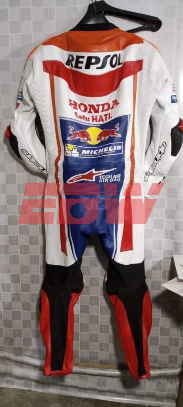 SmartSelect_20220910-151950_Messenger